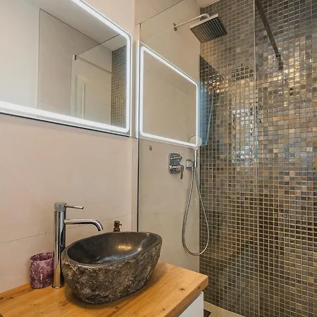 Σπίτι διακοπών Amazing In With Sauna *